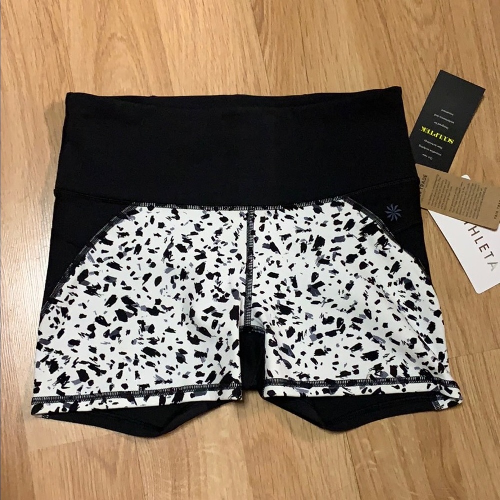Athleta Stealth Shortie Sz S